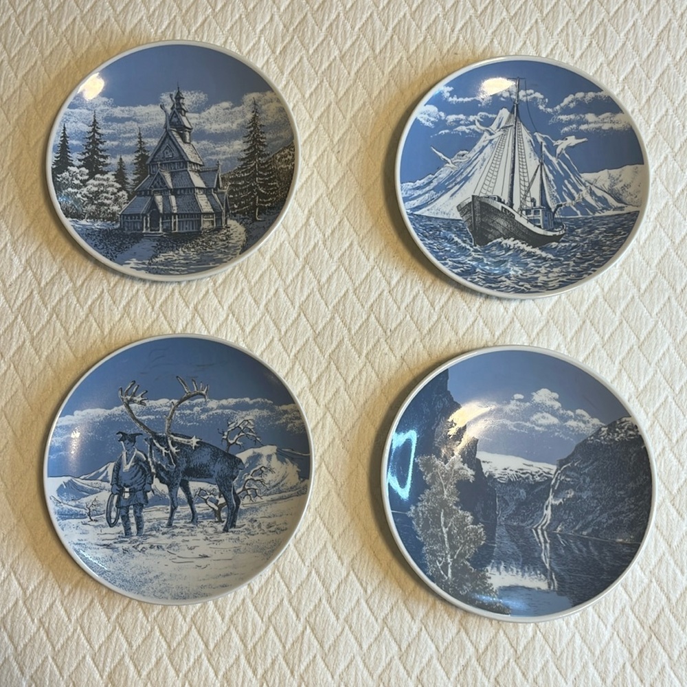 Set of 4 Porsgrund Norway plates, blue & white, scenes of Norway, fjord reindeer